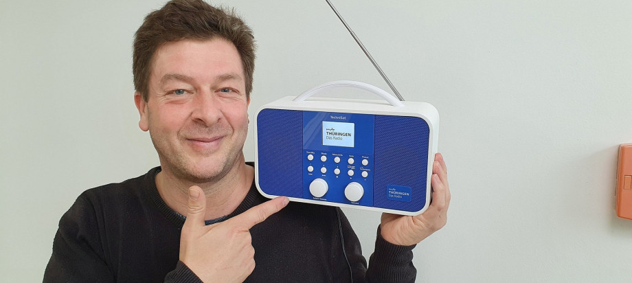 So können die Helden des Feierabends ein DAB+ Radio im exklusiven Design von MDR THÜRINGEN gewinnen (Foto: MDR/Raimund Fichtenberger)