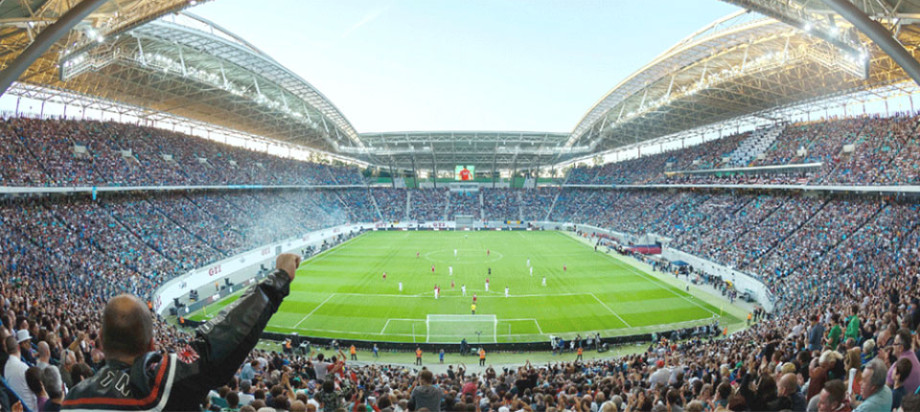 Bringen Sie Ihre Marke da ins Spiel, wo die Herzen der Hörerinnen und Hörer höher schlagen - beim Sport.