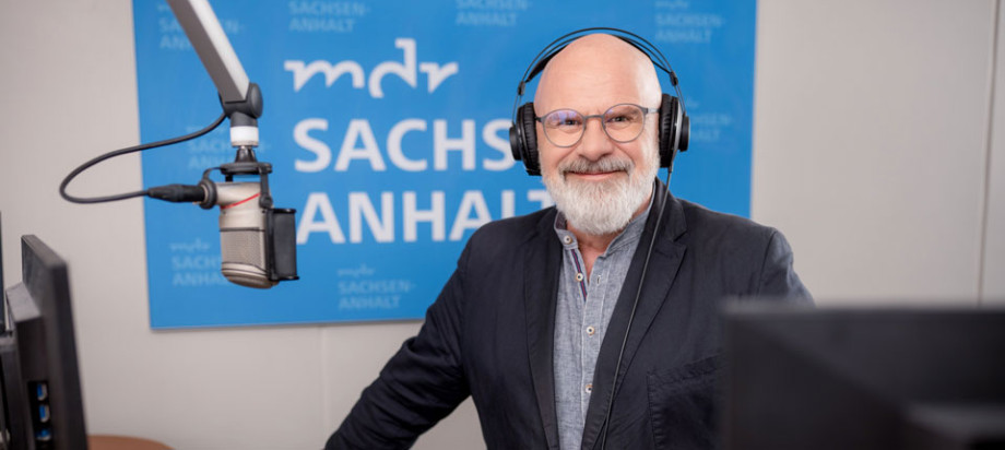 Sonntags ab 17 Uhr erwartet der „Der Oldieclub“ mit Peter Hofmann die Hörerinnen und Hörer von MDR SACHSEN-ANHALT.