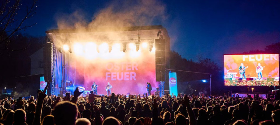 Das MDR JUMP Osterfeuer bringt eine unvergessliche Party in einem Ort im Sendegebiet